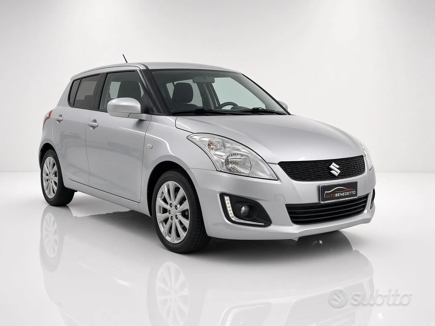 Suzuki Swift 2015 photo 2
