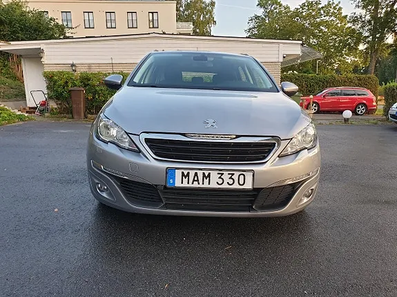 Peugeot 308 Sw 2015 photo 2