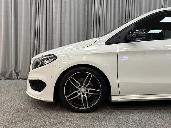 Mercedes-Benz B 200 D 2017 photo 4