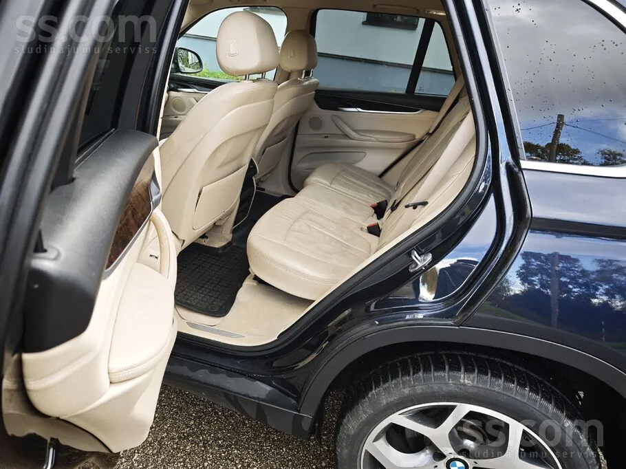 BMW X5 2015 photo 5