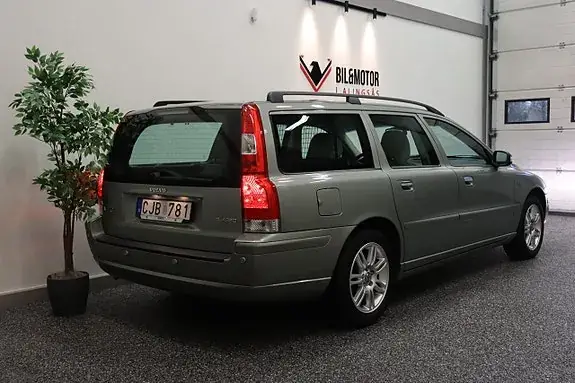 Volvo V70 2008 photo 3