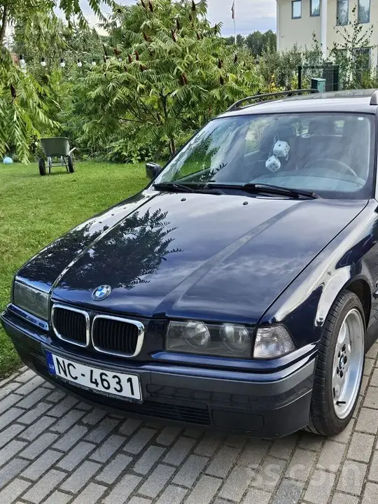 BMW 318
