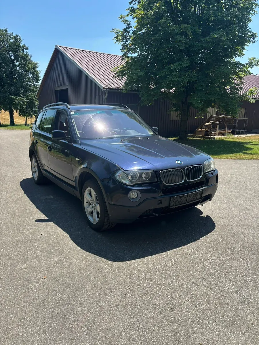 BMW X3 2008 photo 2