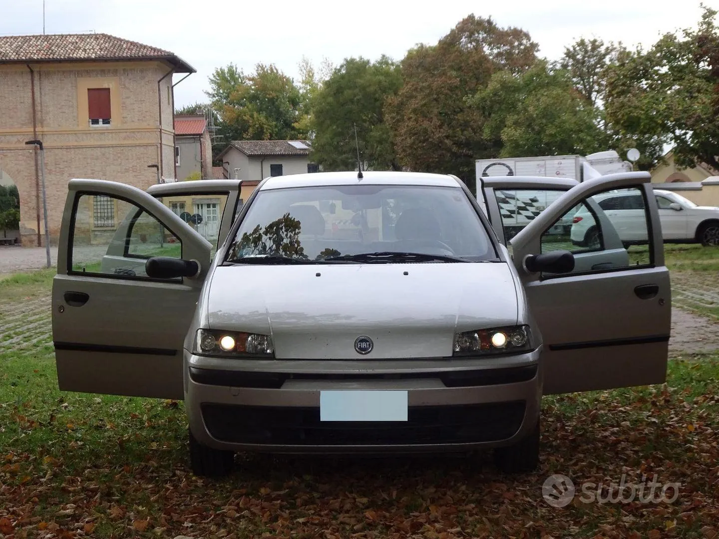 Fiat Punto 1999 photo 4