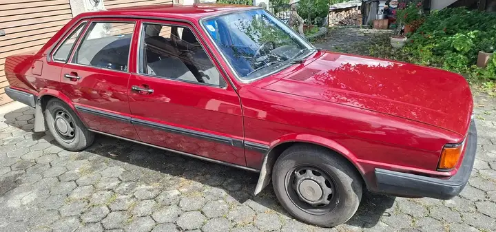 Audi 80