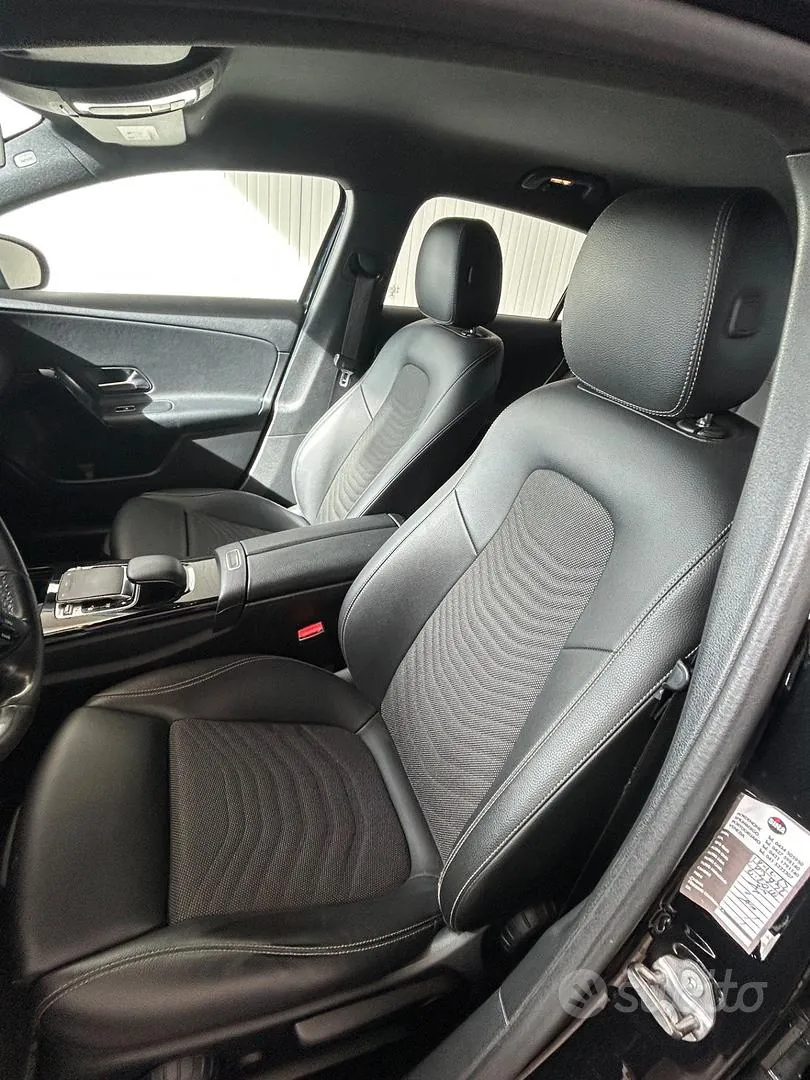 Mercedes-Benz A 180 2019 photo 4