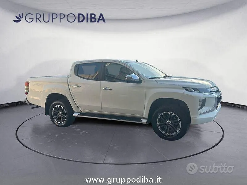 Mitsubishi L200 2020 photo 4