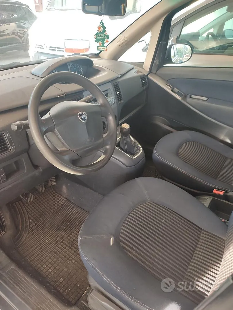 Lancia Musa 2007 photo 2