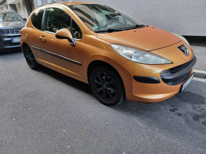 Peugeot 207