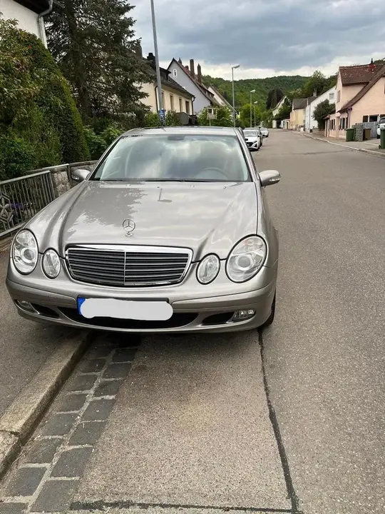 Mercedes-Benz E 220 Cdi