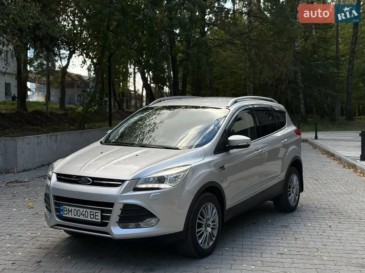 Ford Kuga 2013 photo 2