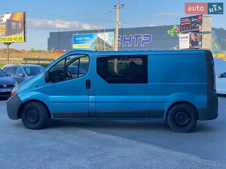 Renault Trafic 2004 photo 4