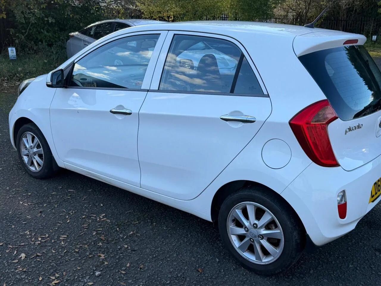 Kia Picanto 2011 photo 4