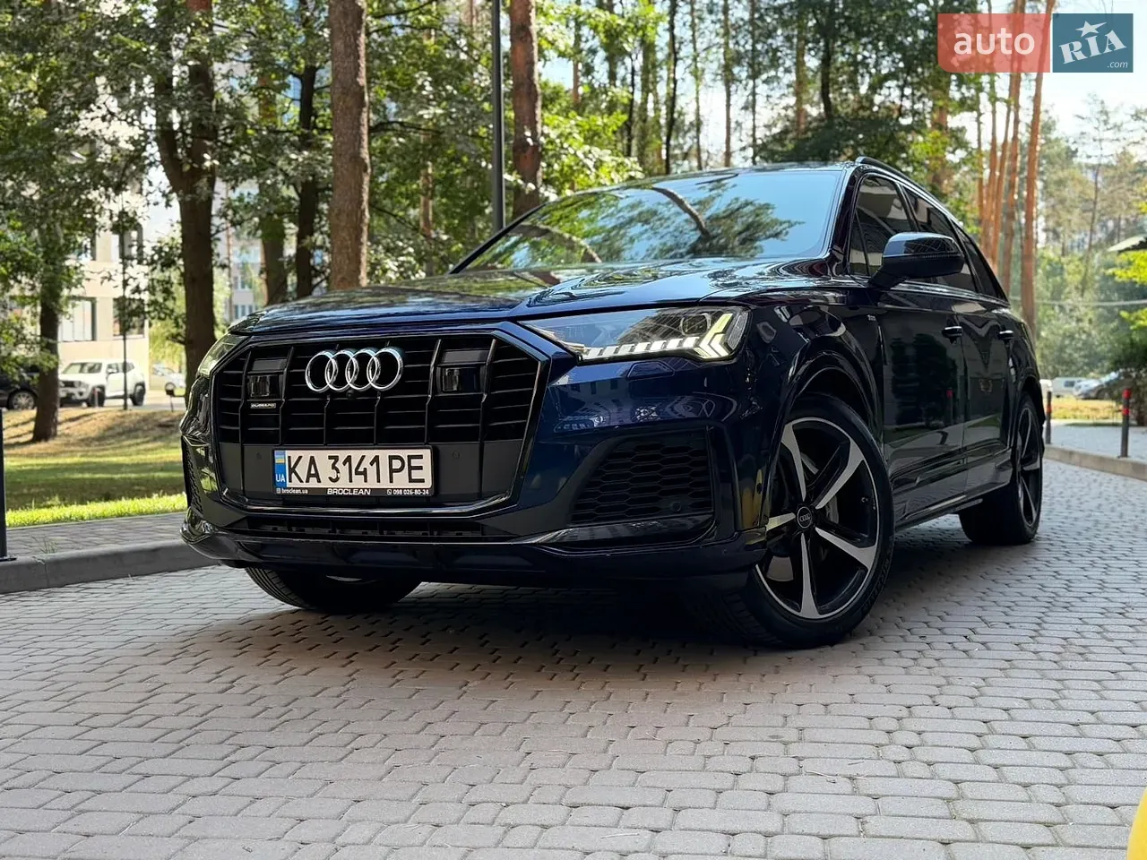 Audi Q7 2020 photo 2