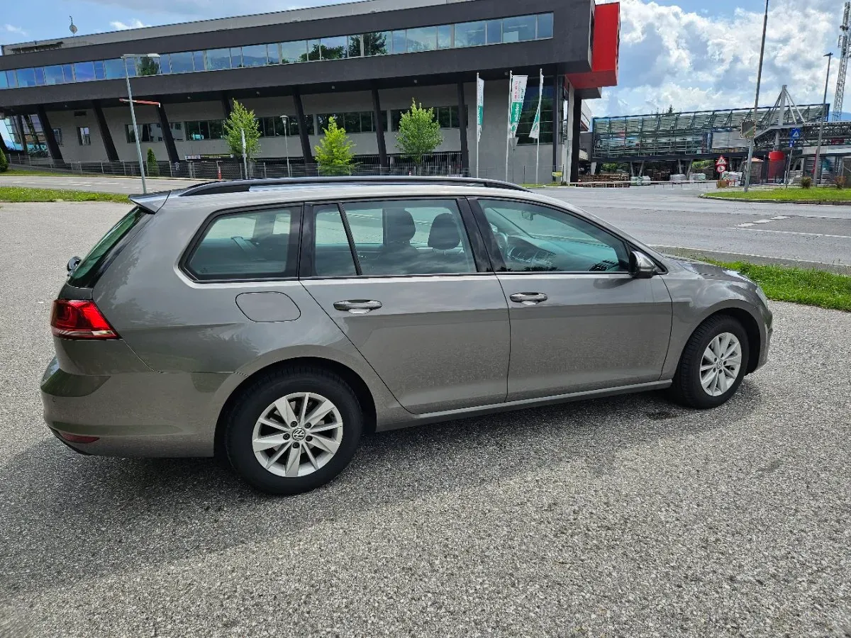 Volkswagen Golf 2015 photo 2