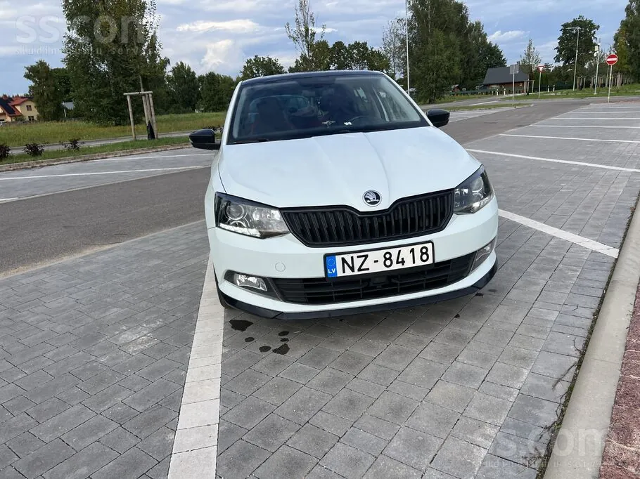 Skoda Fabia 2015 photo 3