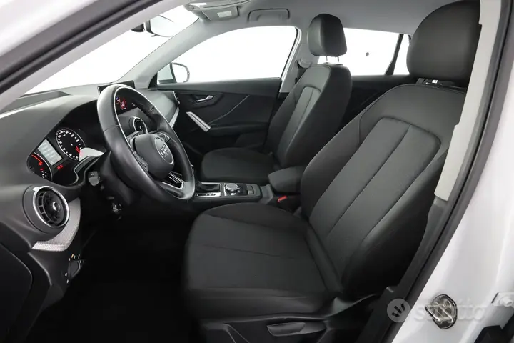 Audi Q2 2021 photo 2