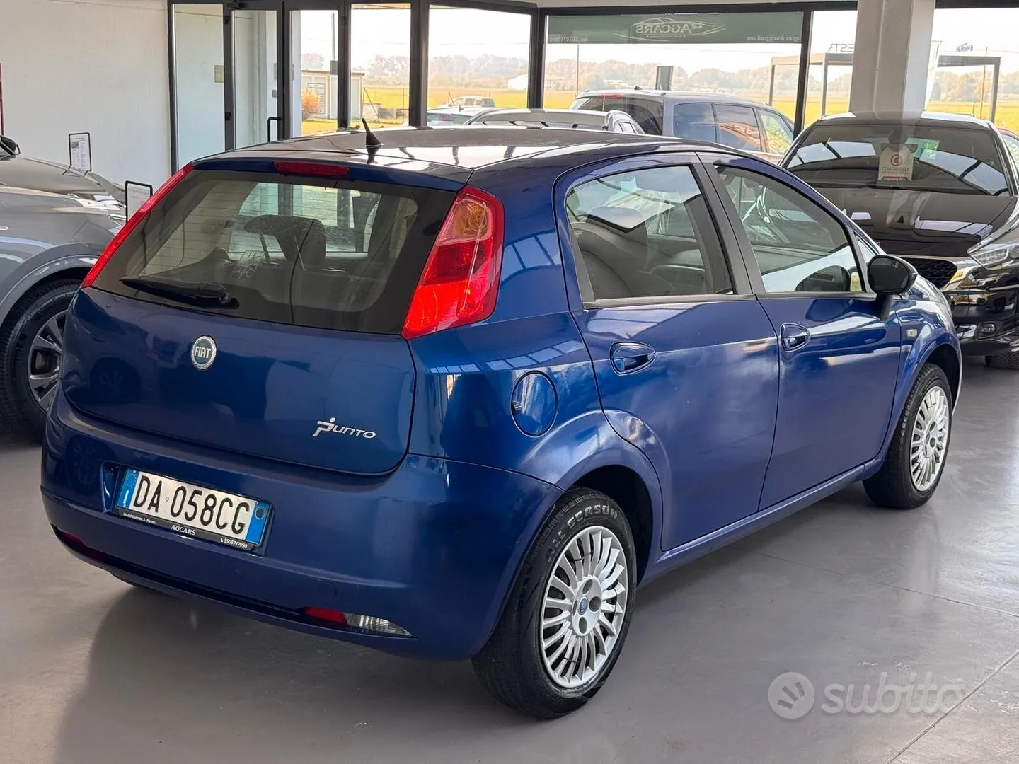 Fiat Grande Punto 2006 photo 4