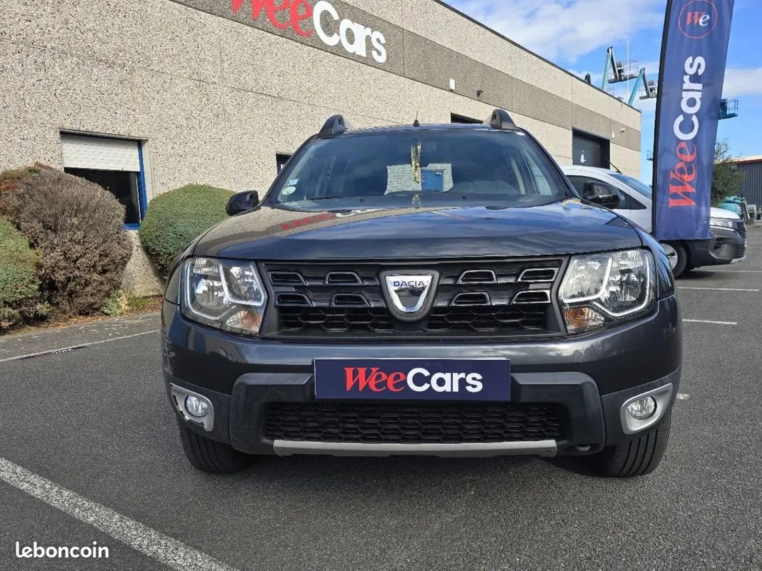 Dacia Duster 2017 photo 2