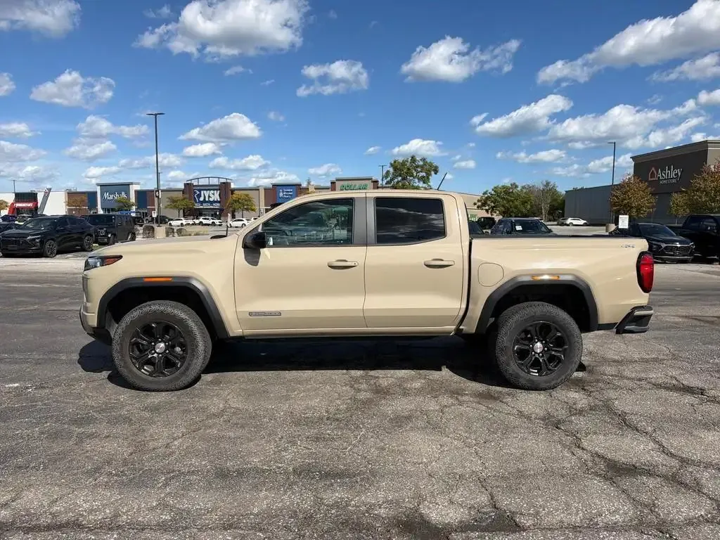 GMC Canyon 2024 photo 3