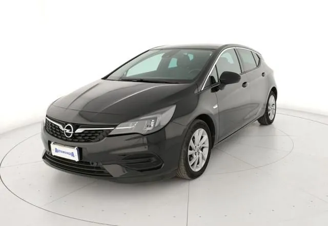 Opel Astra 2021 photo 2
