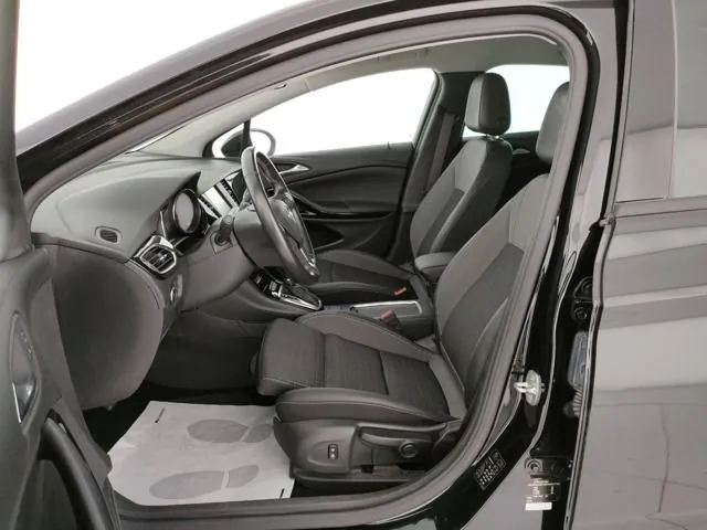 Opel Astra 2021 photo 5