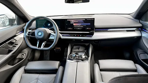 BMW 530E 2025 photo 4