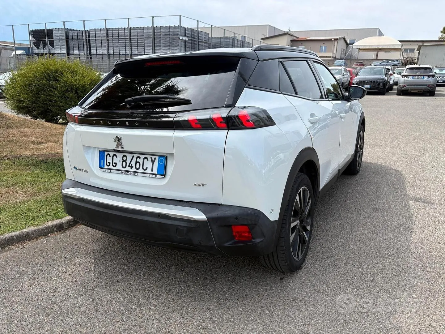 Peugeot 2008 2021 photo 4
