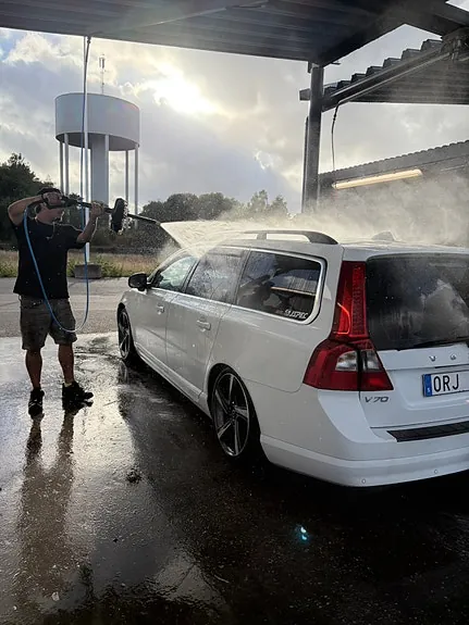 Volvo V70