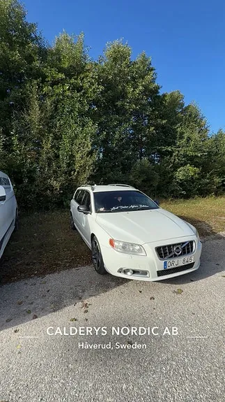 Volvo V70 2011 photo 2