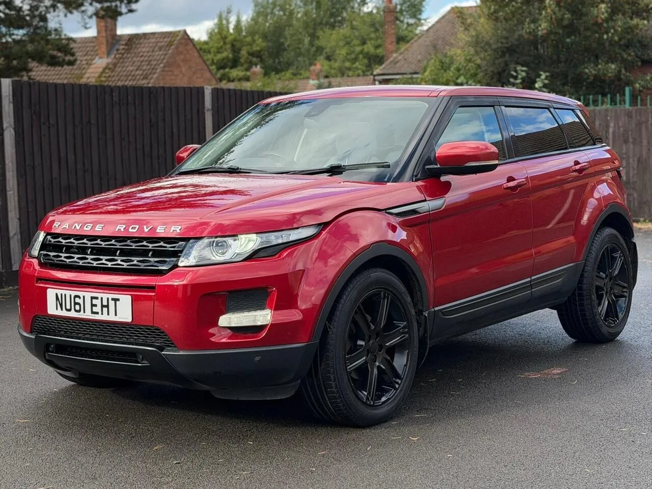 Land Rover Range Rover Evoque 2012 photo 2