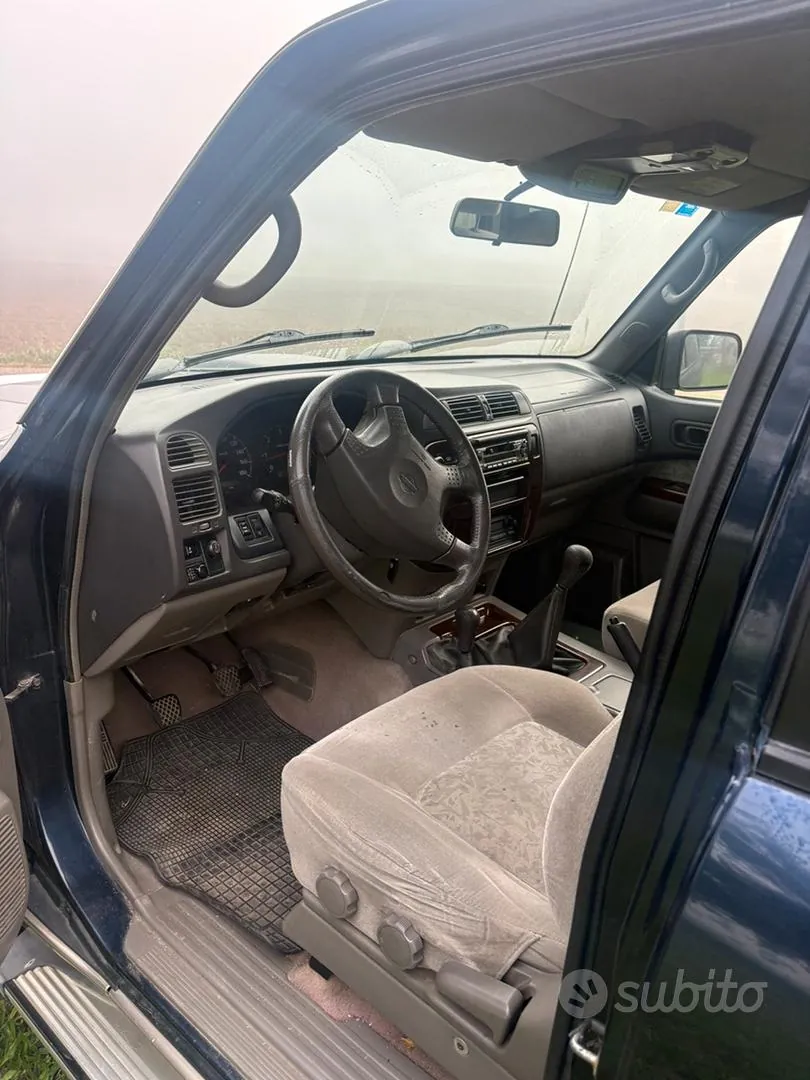 Nissan Patrol 2003 photo 5