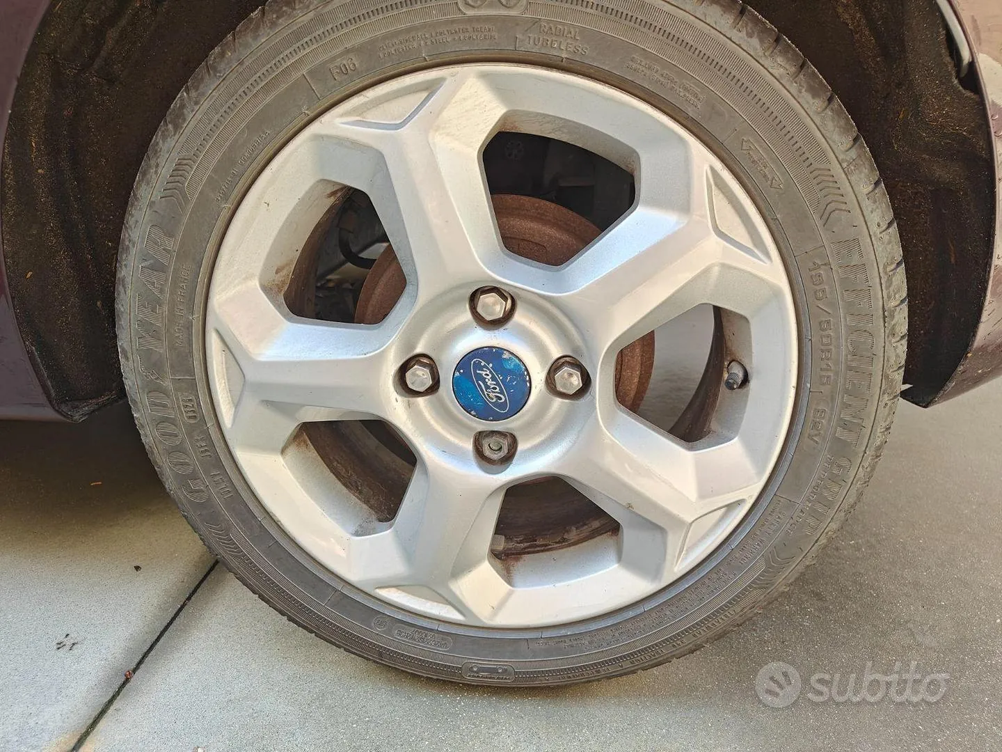 Ford Fiesta 2010 photo 5