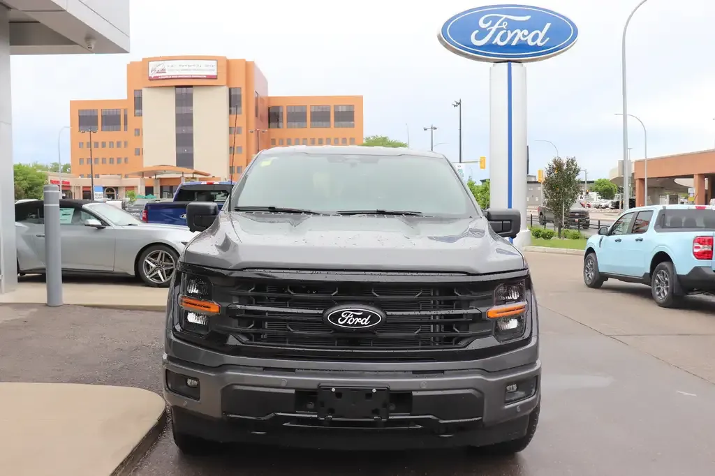Ford F-150 2026 photo 2