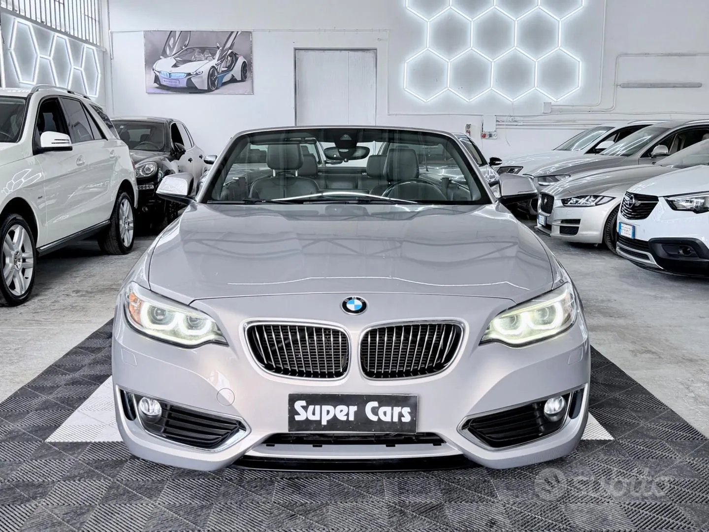 BMW 2 Series Cabrio 2017 photo 2