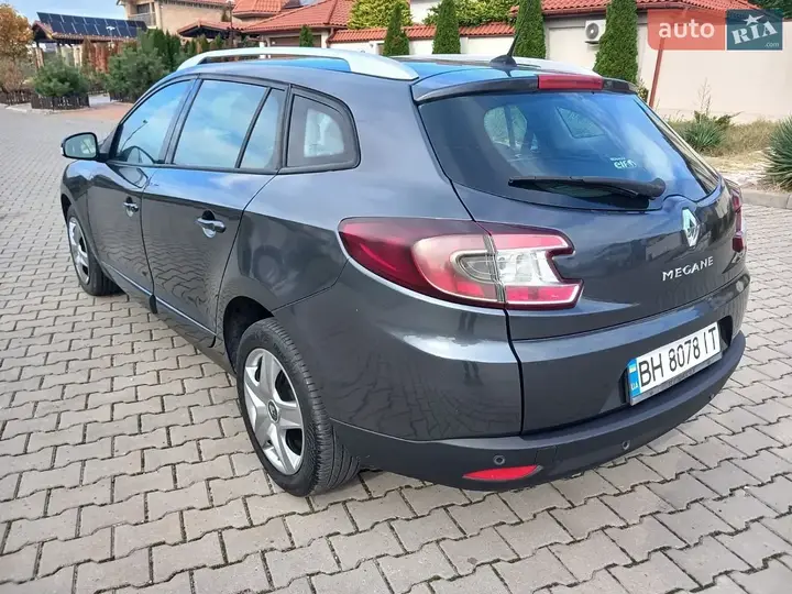 Renault Megane 2013 photo 3