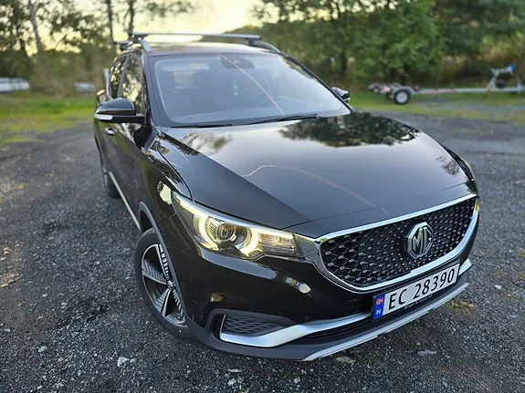 MG Zs Ev 2021 photo 2