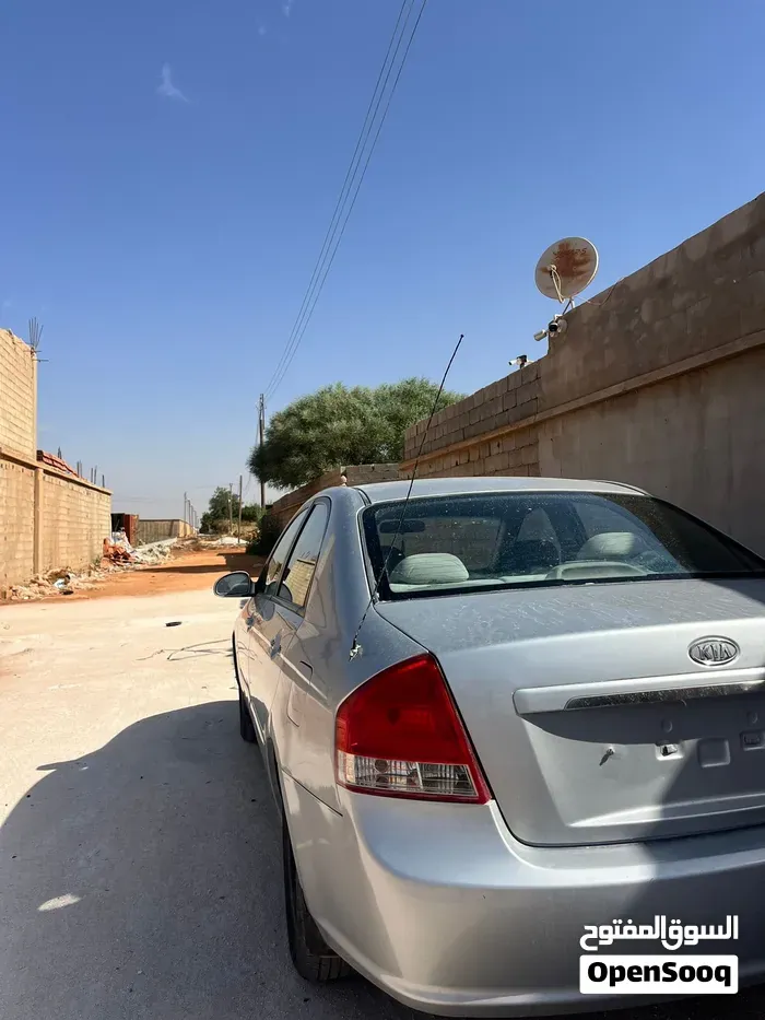 Kia Spectra 2009 photo 4