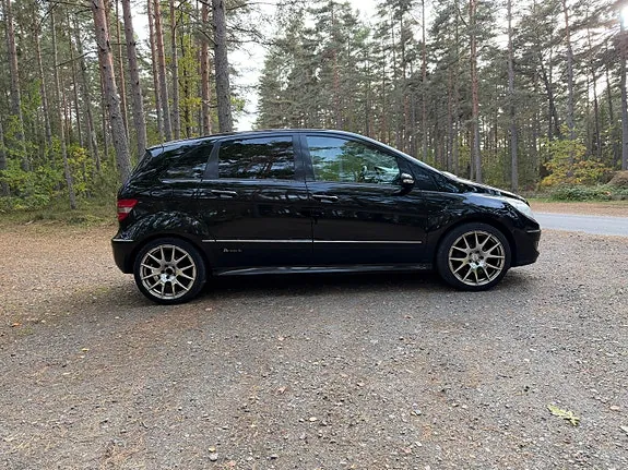 Mercedes-Benz B170 2008 photo 5