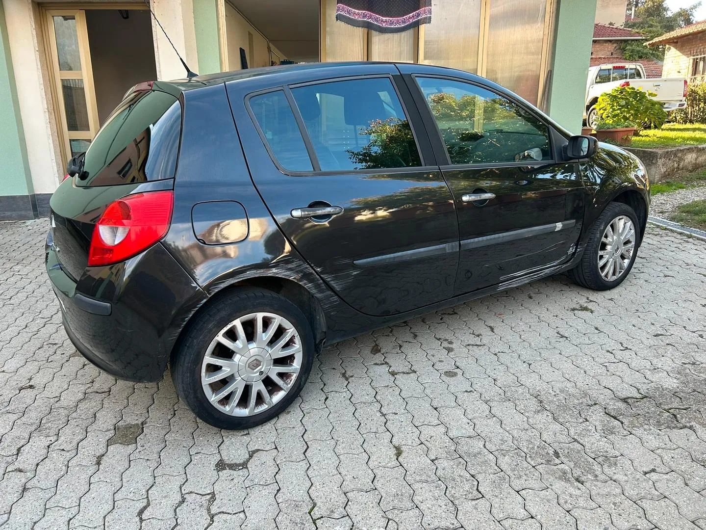 Renault Clio 2007 photo 3