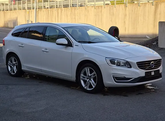 Volvo V60 2016 photo 4