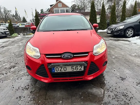 Ford Focus 2014 photo 2