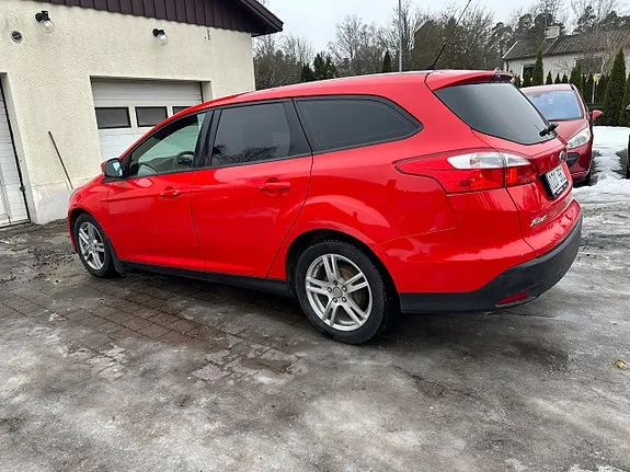 Ford Focus 2014 photo 3