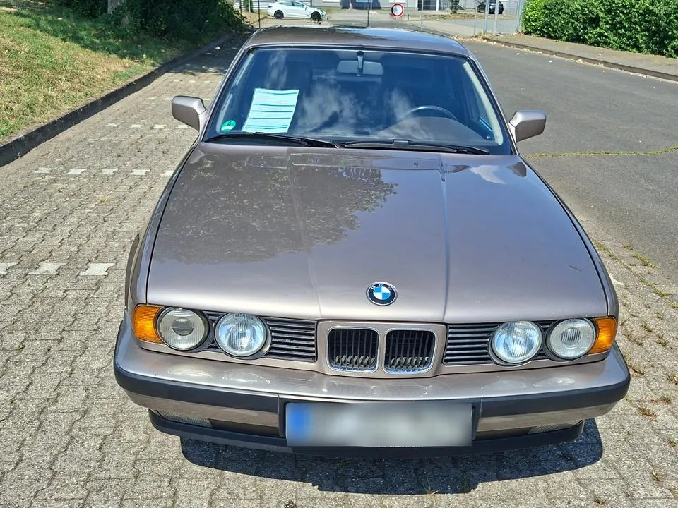 BMW 525I E34