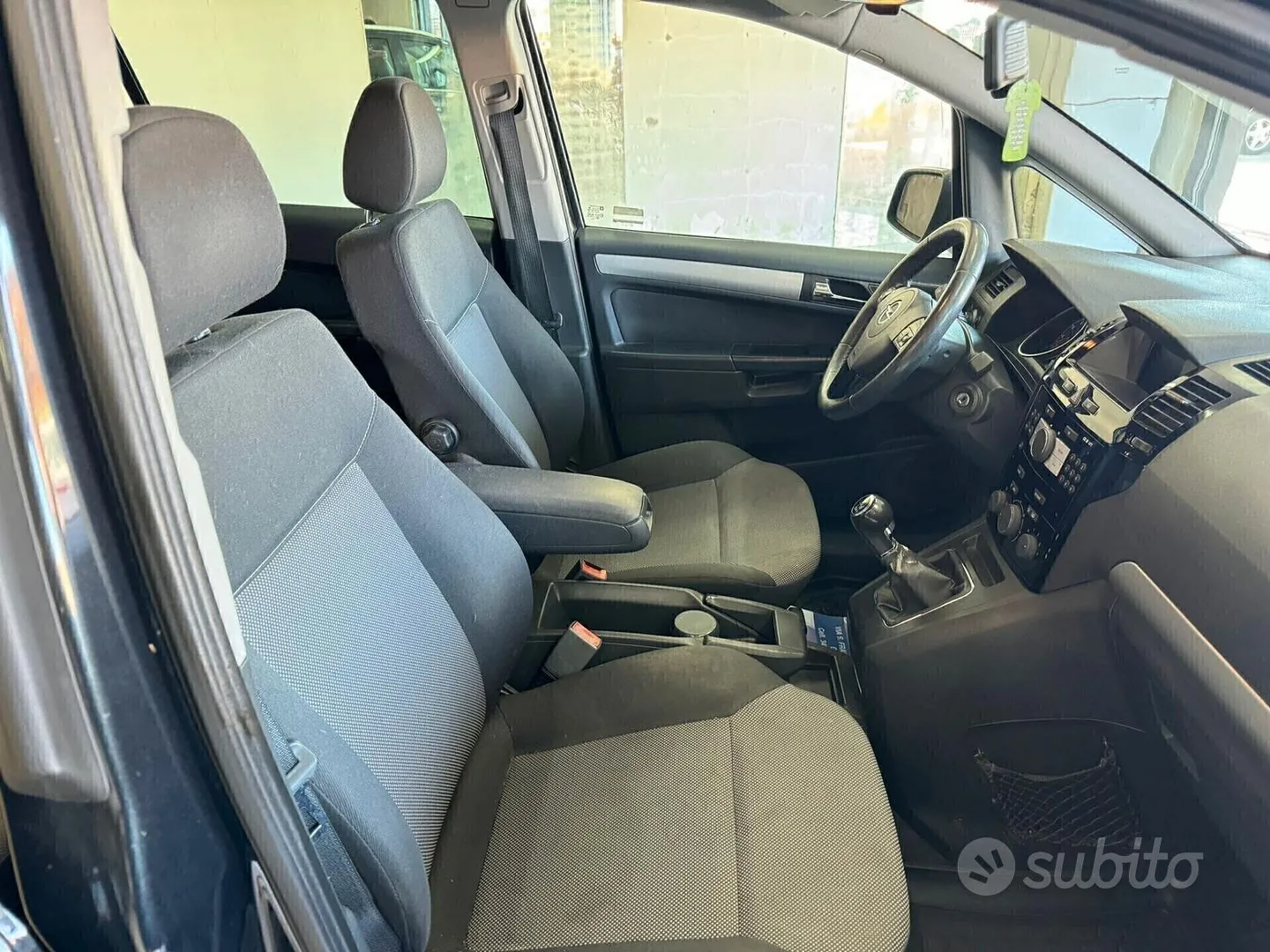 Opel Zafira 2013 photo 5