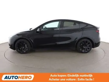 Tesla Model Y 2023 photo 3