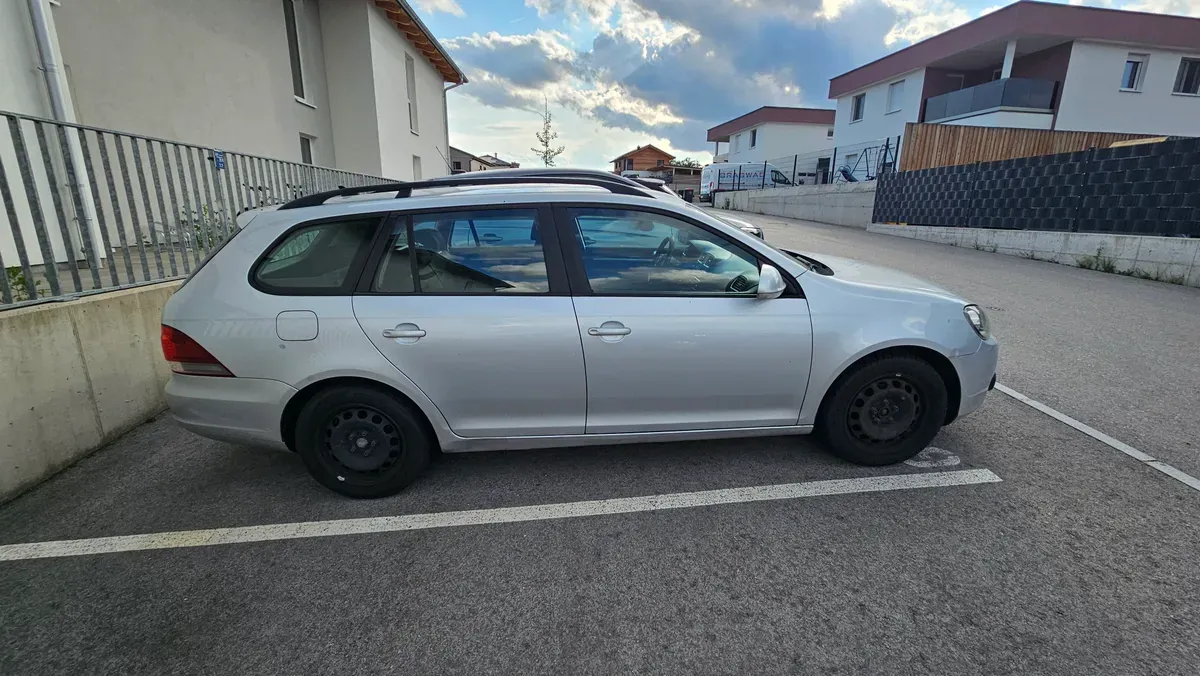 Volkswagen Golf Variant 2012 photo 3