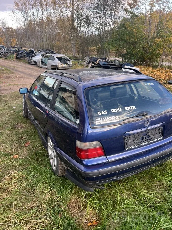 BMW 318