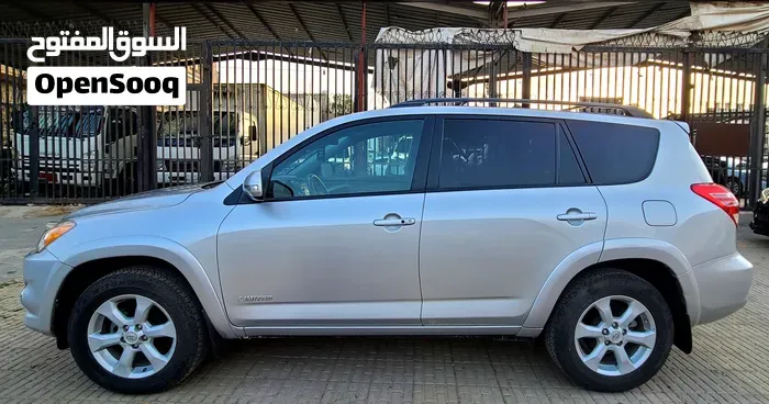 Toyota Rav 4 2012 photo 3