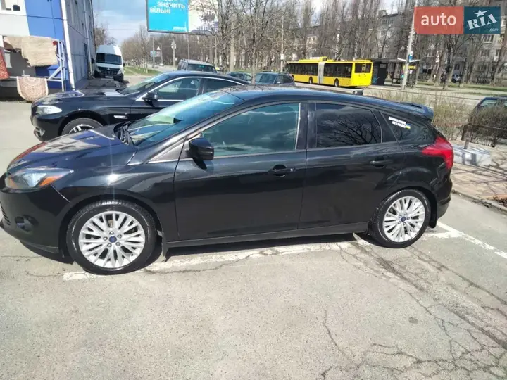 Ford Focus 2013 photo 5
